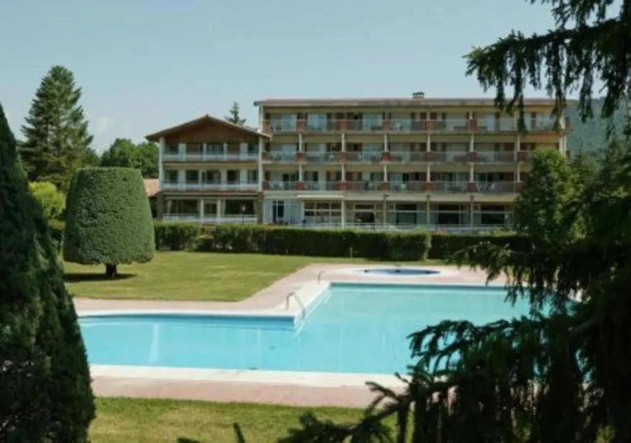 Hotel Solana Del Ter Ripollet 3*, Ripoll